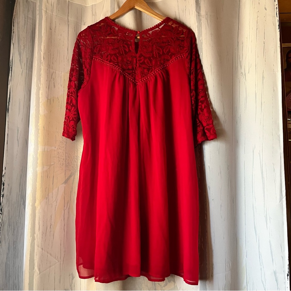 AUW Women’s Red Lace Midi Dress - Picture 4 of 13